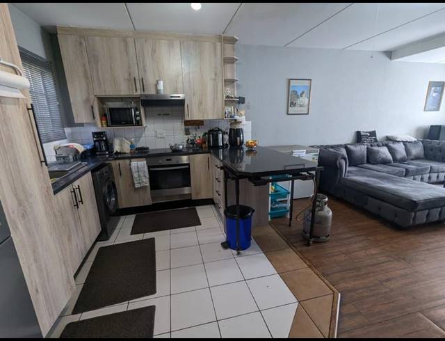 3 BEDROOM APARTMENT FOR SALE IN ROBINDALE